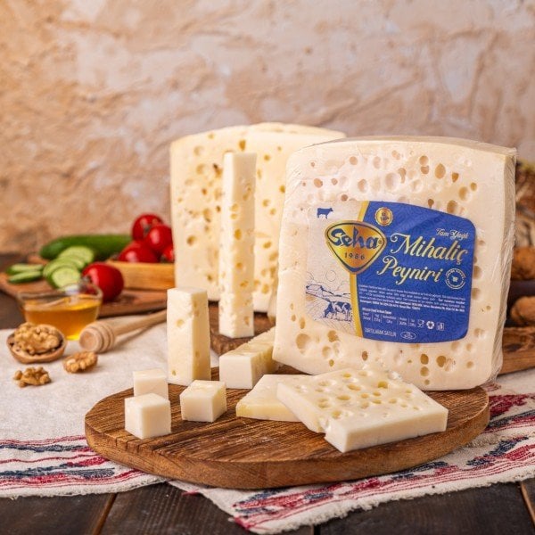Taze İnek Mihaliç Peyniri 300 g