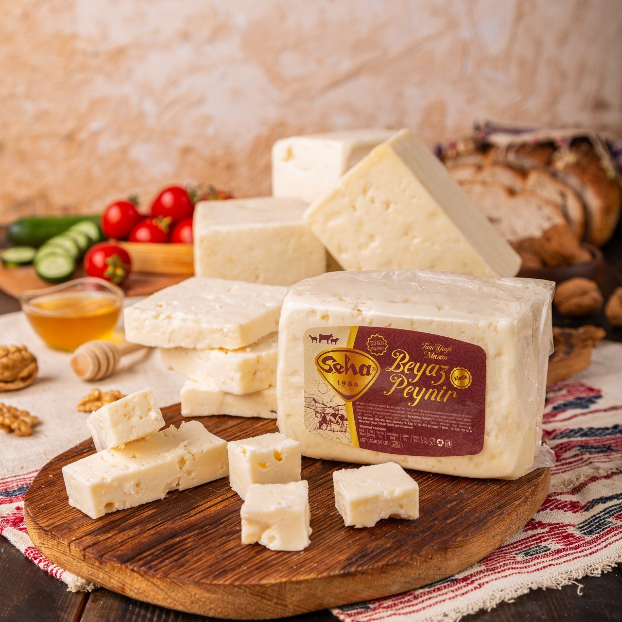 Klasik Koyun Sert Beyaz Peynir  700 g
