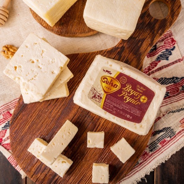 Klasik Koyun Sert Beyaz Peynir  700 g