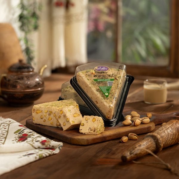 Antep Fıstıklı Tahin Helvası Şeker İlavesiz  300 g